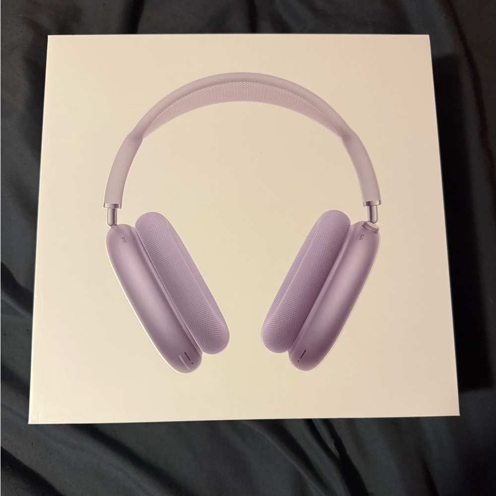 Apple Over-Ear Headphones in Lavender